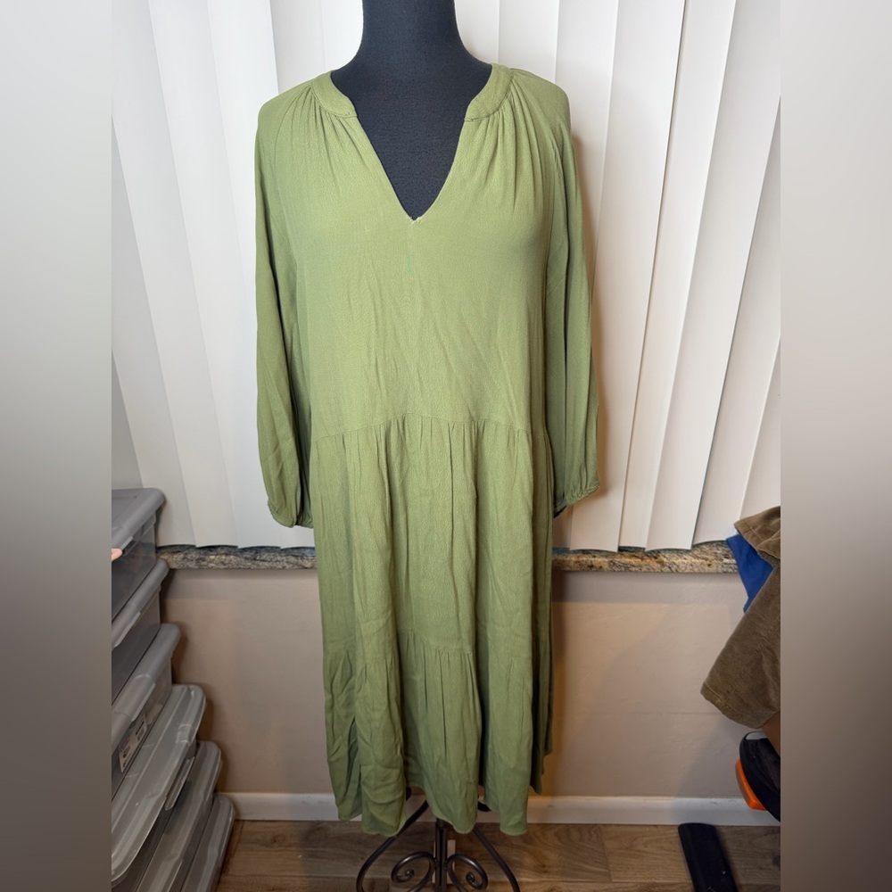 Gibson Latimer Green V-Neck Long Sleeve Tiered Dress Plus Woman Size XXL